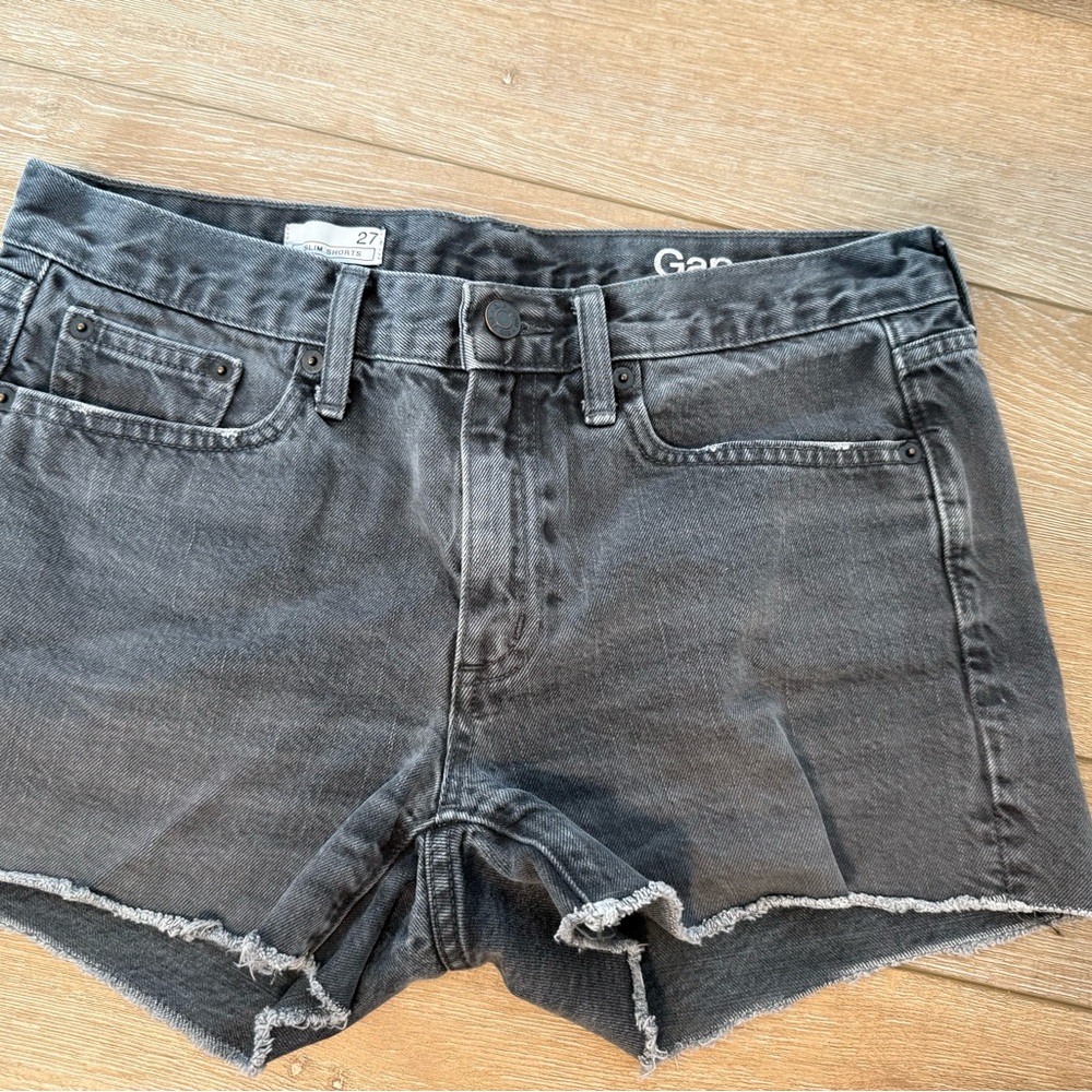 Gap Women's Gray Denim Shorts